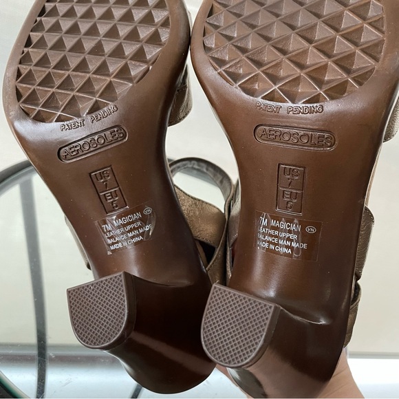 Like new Aerosoles metallic bronze heels in size 7. - Picture 10 of 10